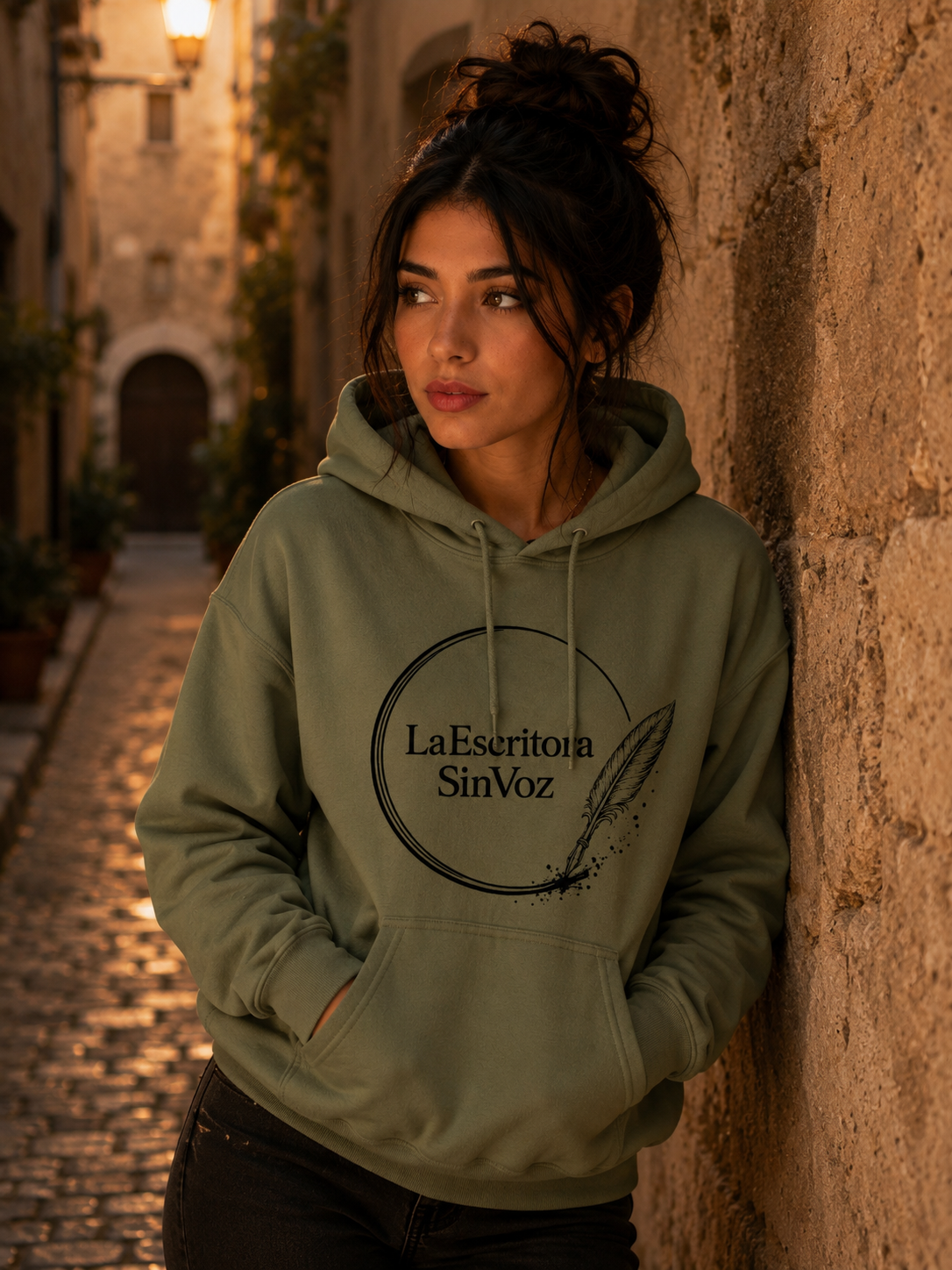LaEscritoraSinVoz | Sudadera unisex · Logo negro